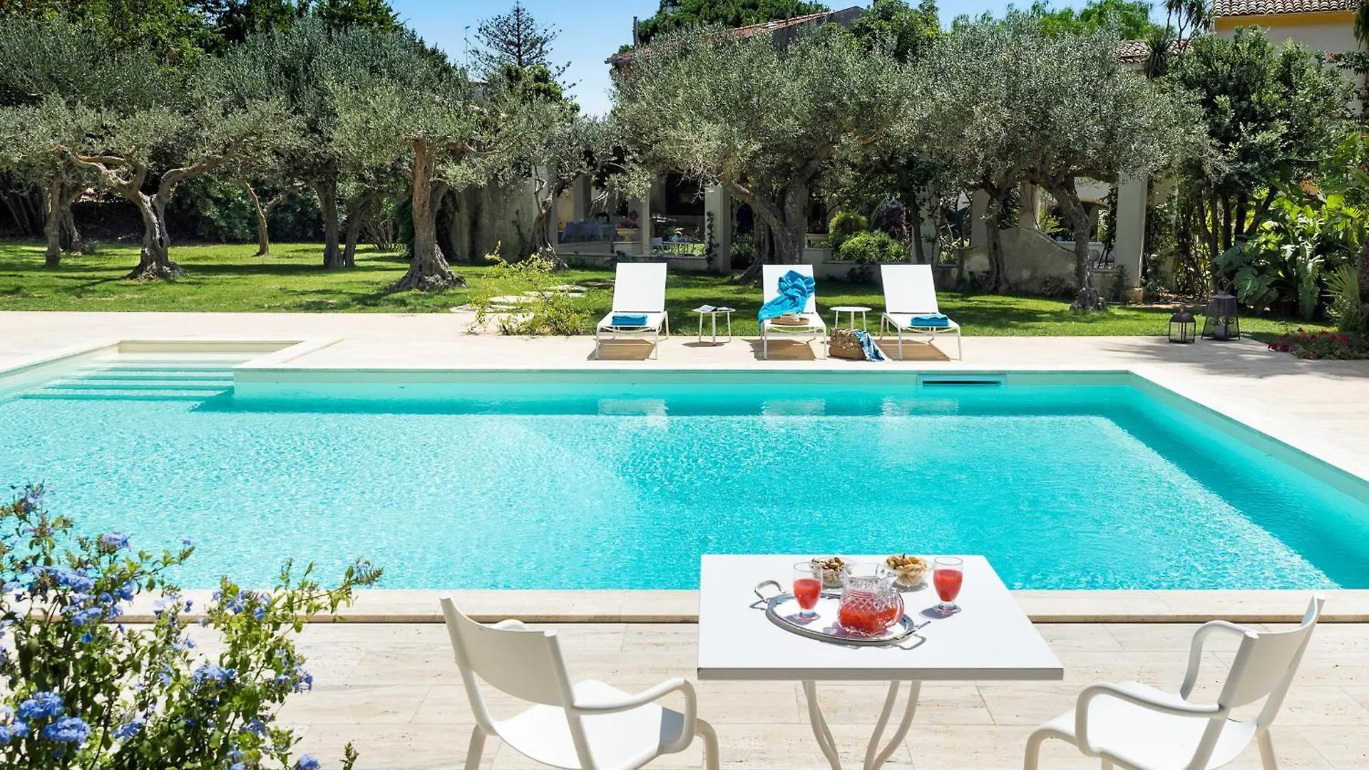 San Ciro Villa Ulmi 0*,  Italy